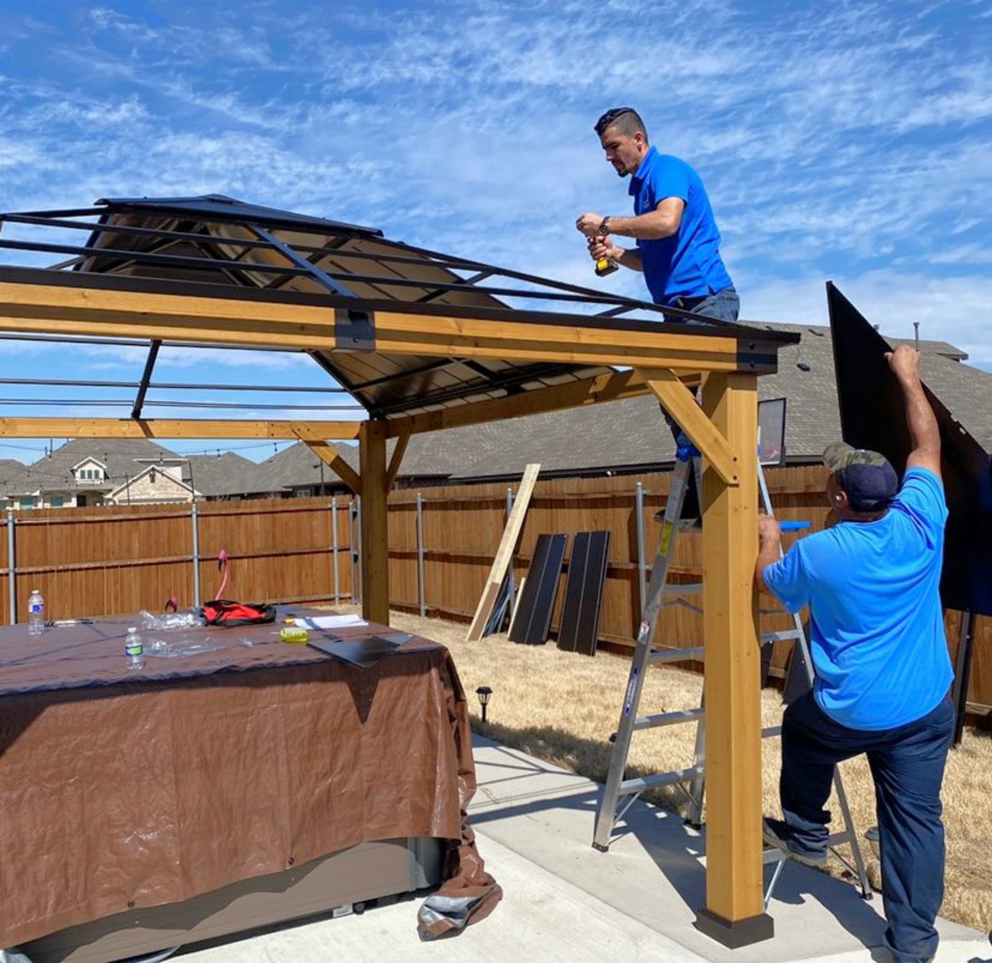 Gazebo and Pergolas – Assembly and Rooms